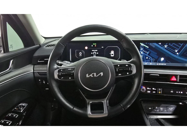 Kia K5 2.0 Noblesse * НАЙ-ДОБРА ЦЕНА В БЪЛГАРИЯ* - автомобили, коли, обяви за нови и употребявани 12