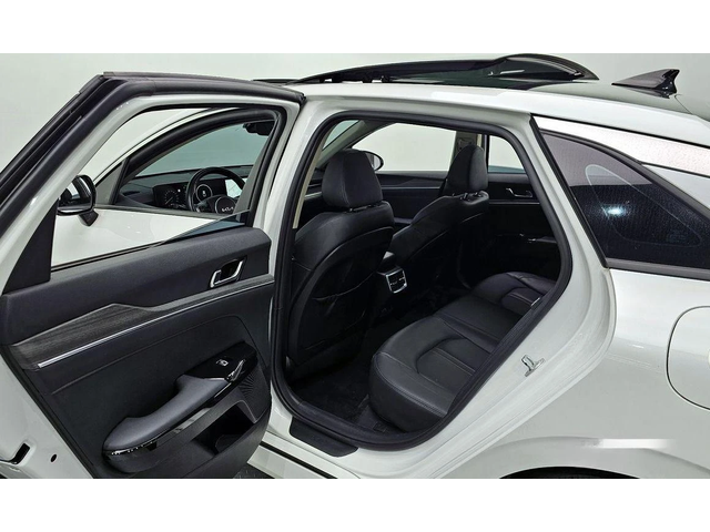 Kia K5 2.0 Noblesse * НАЙ-ДОБРА ЦЕНА В БЪЛГАРИЯ* - автомобили, коли, обяви за нови и употребявани 11