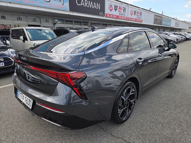 Kia K5 2.0 Noblesse * НАЙ-ДОБРА ЦЕНА В БЪЛГАРИЯ* - автомобили, коли, обяви за нови и употребявани 3