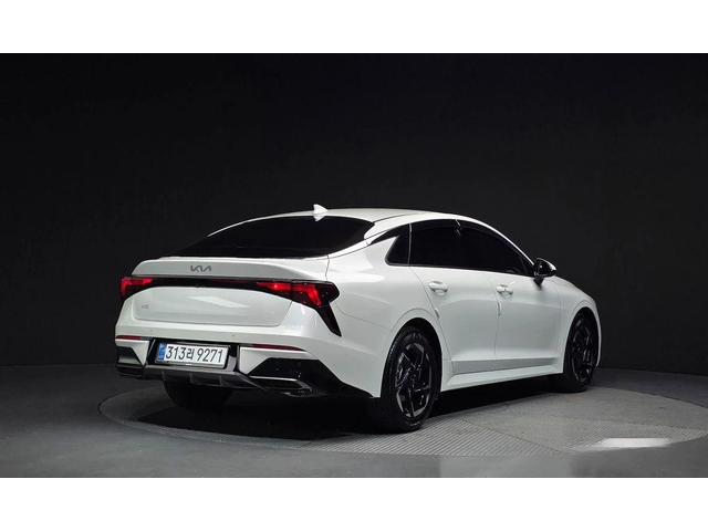 Kia K5 2.0 Prestige * НАЙ-ДОБРА ЦЕНА В БЪЛГАРИЯ* - автомобили, коли, обяви за нови и употребявани 1