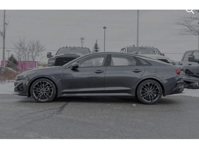 Kia K5 GT * ОБДУХВАНЕ * ПАНОРАМА * AWD * CARFAX * - автомобили, коли, обяви за нови и употребявани 1