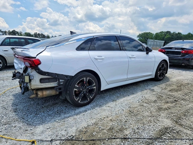 Kia K5 GT-LINE| BLIND SPOT| КАМЕРА| ПОДГРЕВ| ПАНО - автомобили, коли, обяви за нови и употребявани 2
