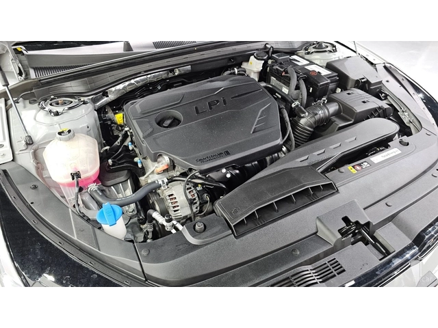 Kia K5 2.0* LPG* DISTRONIC* ПОДГРЕВ* ОБДУХВАНЕ* КАМЕРА* - автомобили, коли, обяви за нови и употребявани 16