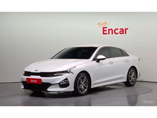 Kia K5 2.0 Prestige* DISTRONIC* ПОДГРЕВ* ОБДУХВАНЕ* КАМЕР - автомобили, коли, обяви за нови и употребявани 0