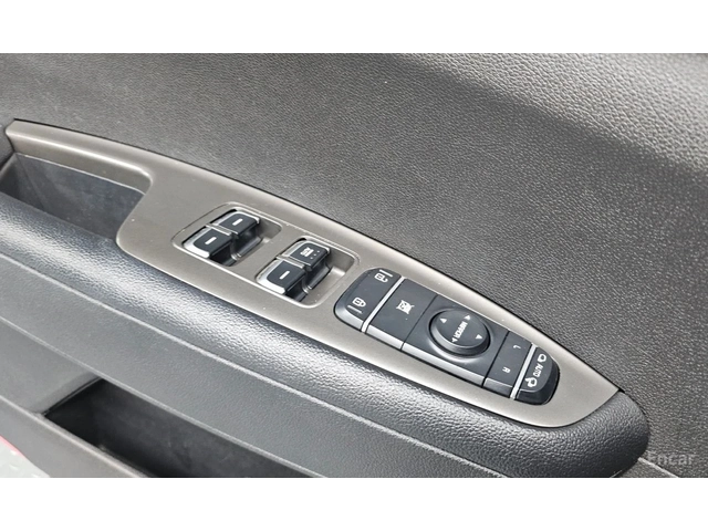 Kia K5 2.0* LPI* LUXURY* ПОДГРЕВ* КАМЕРА* - автомобили, коли, обяви за нови и употребявани 6