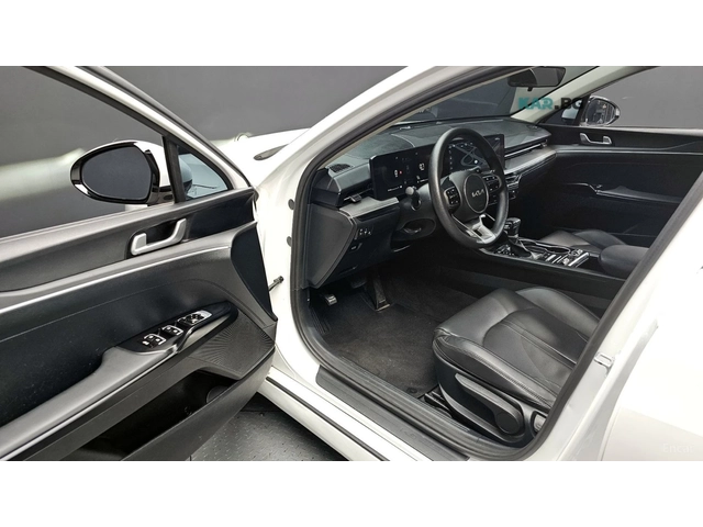 Kia K5 LPG* TRENDY* ПОДГРЕВ* КАМЕРА* LANE* ASSIST* - автомобили, коли, обяви за нови и употребявани 8