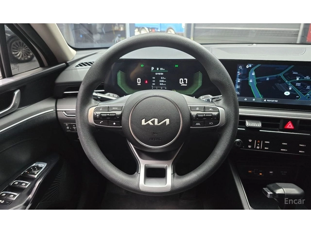 Kia K5 2.0* LPI* ПОДГРЕВ* КАМЕРА* КЕЙЛЕС* LANE* ASSIST* - автомобили, коли, обяви за нови и употребявани 6