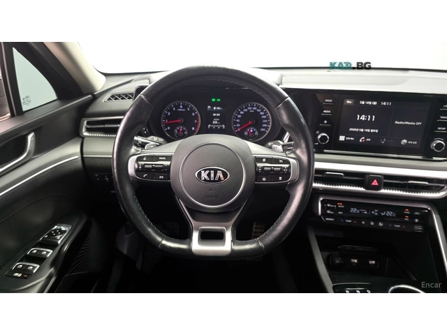 Kia K5 1.6 Turbo Prestige* КОЖА* ОБДУХВ* КАМЕРА - автомобили, коли, обяви за нови и употребявани 10