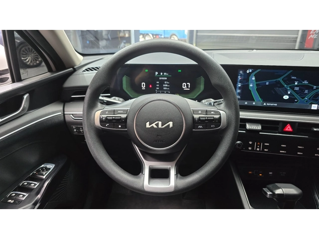 Kia K5 2.0 LPi - автомобили, коли, обяви за нови и употребявани 10