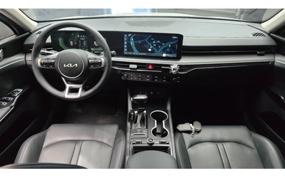 Kia K5 2.0 LPi - автомобили, коли, обяви за нови и употребявани 9