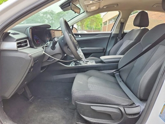 Kia K5 - автомобили, коли, обяви за нови и употребявани 6