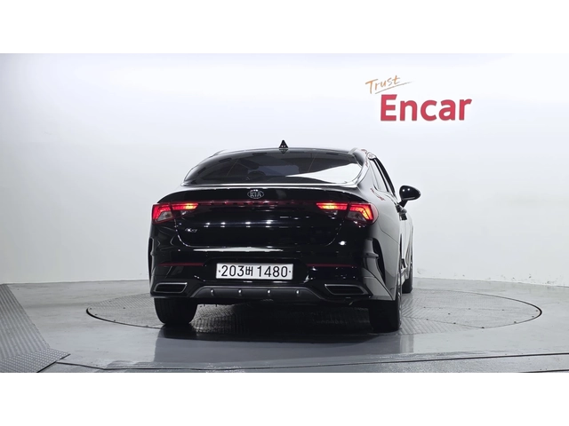 Kia K5 Trendy - автомобили, коли, обяви за нови и употребявани 3