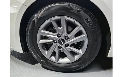 Kia K5 2.0 Luxury - САМО 30% АВАНС - автомобили, коли, обяви за нови и употребявани 8
