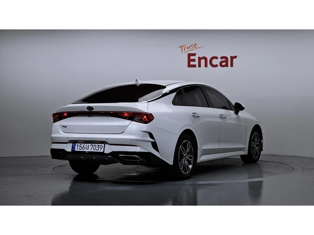 Kia K5 2.0 Trendy - автомобили, коли, обяви за нови и употребявани 1