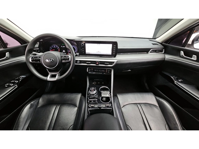 Kia K5 2.0 Trendy - автомобили, коли, обяви за нови и употребявани 6