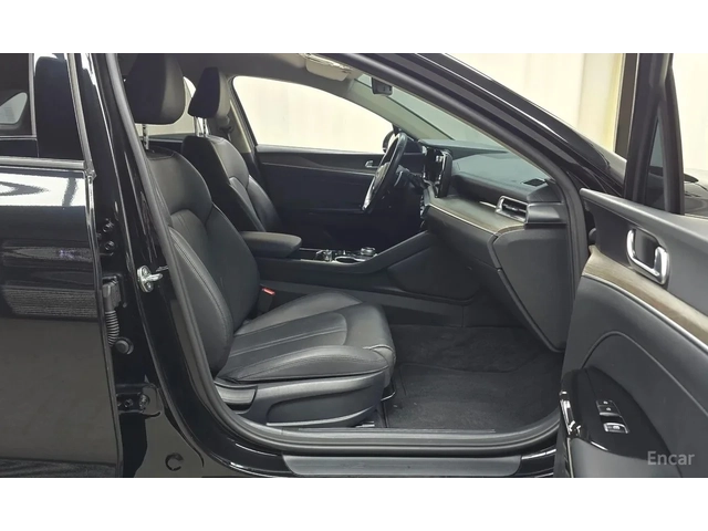 Kia K5 - автомобили, коли, обяви за нови и употребявани 7