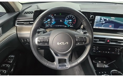 Kia K5 - автомобили, коли, обяви за нови и употребявани 9