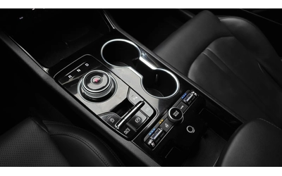 Kia K5 1.6 T-GDI Noblesse | HUD | 360  | Адаптивен круиз - автомобили, коли, обяви за нови и употребявани 8