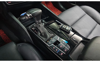 Kia K7 3.0 LPI Luxury - автомобили, коли, обяви за нови и употребявани 8