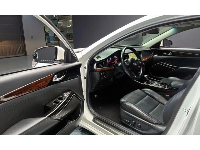 Kia K7 3.0 LPI Luxury - автомобили, коли, обяви за нови и употребявани 10