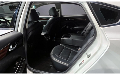 Kia K7 3.0 LPI Luxury - автомобили, коли, обяви за нови и употребявани 11