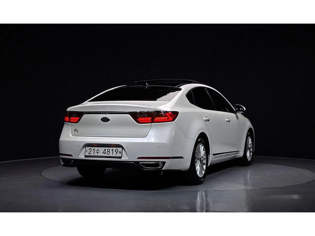 Kia K7 3.0 LPI Luxury - автомобили, коли, обяви за нови и употребявани 1