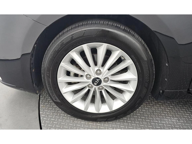 Kia K7 3.0 LPG Deluxe - автомобили, коли, обяви за нови и употребявани 4