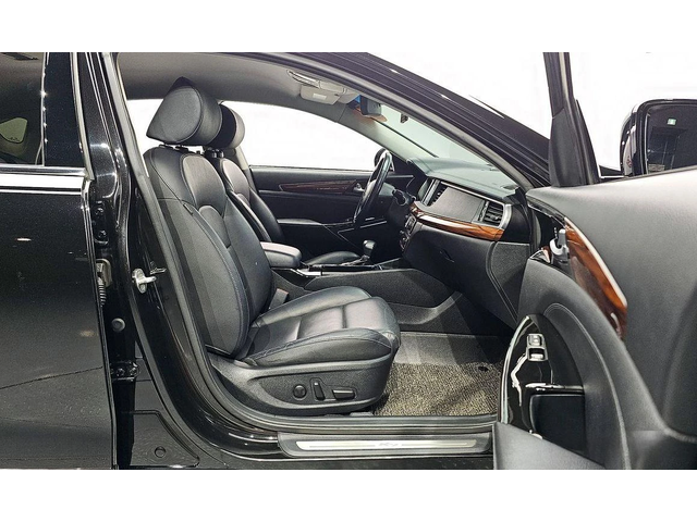 Kia K7 3.0 LPI Prestige - автомобили, коли, обяви за нови и употребявани 9