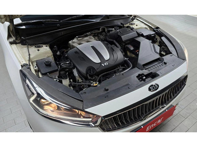 Kia K7 3.0 LPI Luxury - автомобили, коли, обяви за нови и употребявани 5