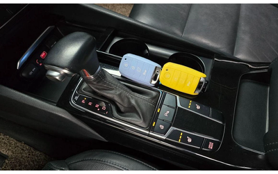 Kia K7 3.0 LPI Luxury - автомобили, коли, обяви за нови и употребявани 8