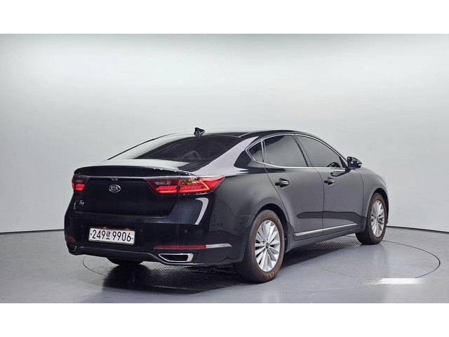 Kia K7 3.0 LPI Luxury - автомобили, коли, обяви за нови и употребявани 1