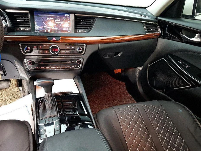 Kia K7 3.0 LPG Deluxe - автомобили, коли, обяви за нови и употребявани 9