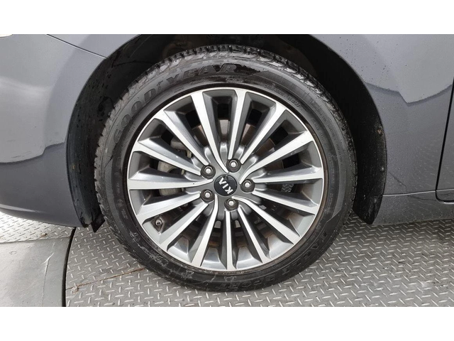 Kia K7 3.0 LPI Prestige - автомобили, коли, обяви за нови и употребявани 4