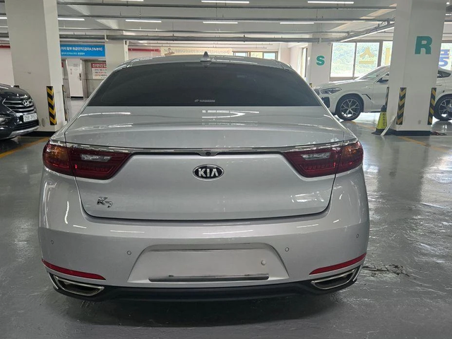 Kia K7 3.0 LPI Luxury - автомобили, коли, обяви за нови и употребявани 3