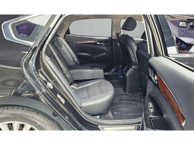 Kia K7 3.0 LPI Luxury - автомобили, коли, обяви за нови и употребявани 11