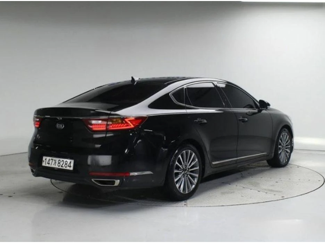 Kia K7 3.0 LPI Prestige - автомобили, коли, обяви за нови и употребявани 1