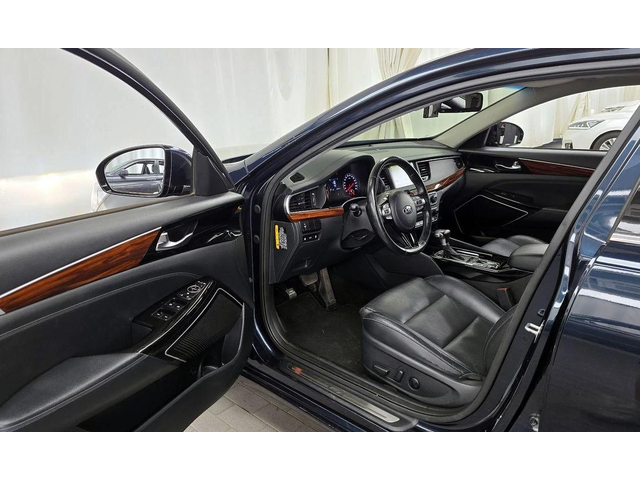 Kia K7 3.0 LPI Luxury - автомобили, коли, обяви за нови и употребявани 9