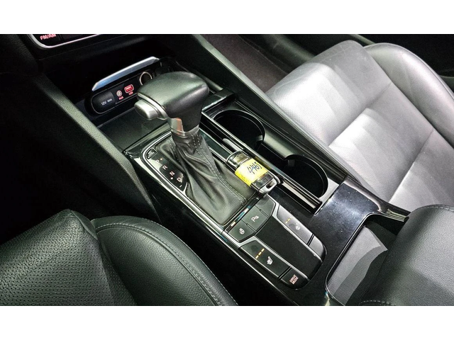 Kia K7 3.0 LPI Luxury - автомобили, коли, обяви за нови и употребявани 8