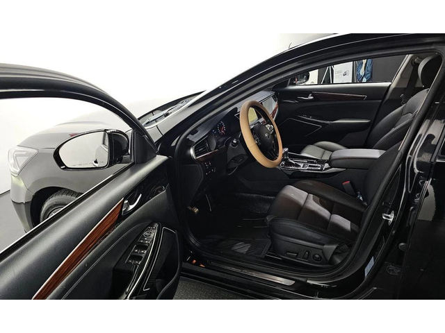 Kia K7 3.0 LPI Deluxe * НАЙ-ДОБРА ЦЕНА В БЪЛГАРИЯ* - автомобили, коли, обяви за нови и употребявани 9