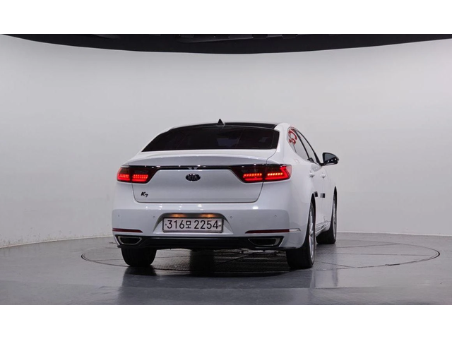 Kia K7 3.0 LPI Luxury * НАЙ-ДОБРА ЦЕНА В БЪЛГАРИЯ* - автомобили, коли, обяви за нови и употребявани 3