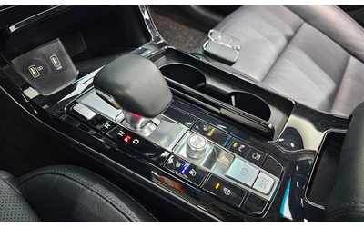 Kia K7 3.0 LPI Trendy - автомобили, коли, обяви за нови и употребявани 8