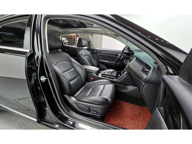 Kia K7 3.0 LPI Prestige  * НАЙ-ДОБРА ЦЕНА В БЪЛГАРИЯ* - автомобили, коли, обяви за нови и употребявани 10