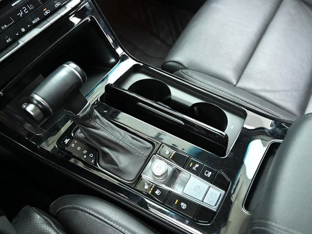 Kia K7 3.0 LPI Trendy * НАЙ-ДОБРА ЦЕНА В БЪЛГАРИЯ* - автомобили, коли, обяви за нови и употребявани 5