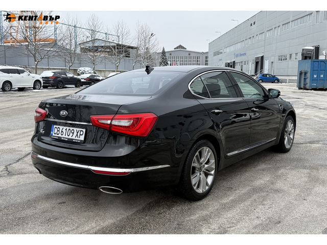 Kia K7 3.0i 232к.с. - автомобили, коли, обяви за нови и употребявани 3