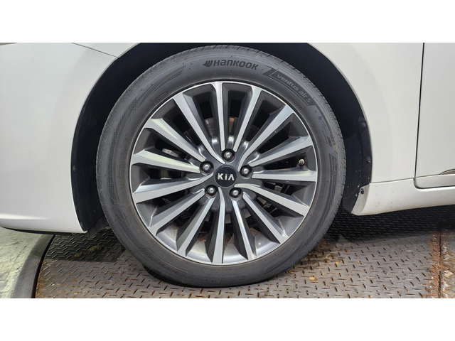 Kia K7 3.0LPI NOBLESSE autogeorge.com - автомобили, коли, обяви за нови и употребявани 3