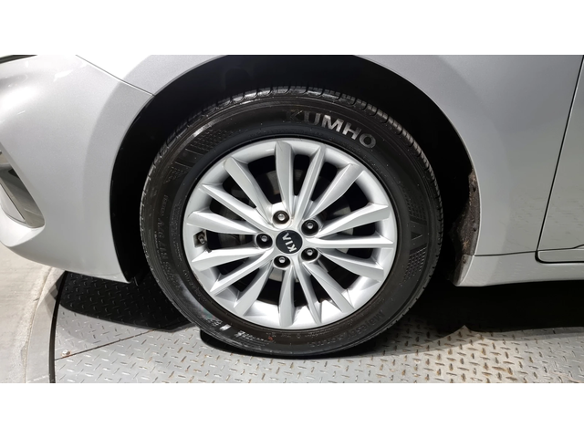 Kia K7 3.0LPI STANDARD autogeorge.com - автомобили, коли, обяви за нови и употребявани 4