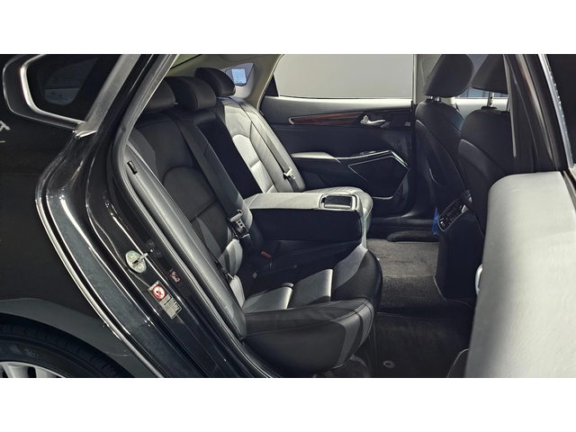 Kia K7 3.0* Luxury* Navi* Camera* LPG - автомобили, коли, обяви за нови и употребявани 10