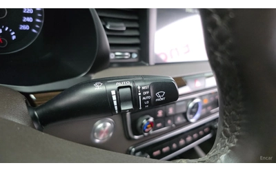 Kia K7 2.4GDi* NOBLESSE* ПОДГРЕВ* ОБДУХВАНЕ* КАМЕРА* - автомобили, коли, обяви за нови и употребявани 12