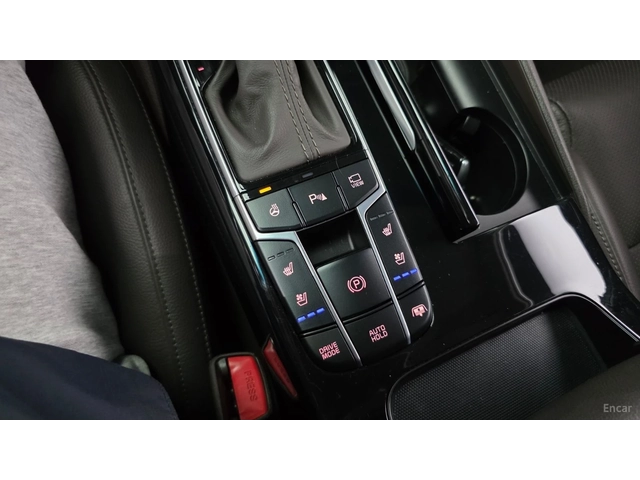 Kia K7 2.4GDi* NOBLESSE* ПОДГРЕВ* ОБДУХВАНЕ* КАМЕРА* - автомобили, коли, обяви за нови и употребявани 14