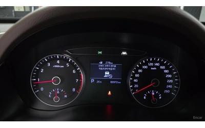 Kia K7 2.4GDi* NOBLESSE* ПОДГРЕВ* ОБДУХВАНЕ* КАМЕРА* - автомобили, коли, обяви за нови и употребявани 6